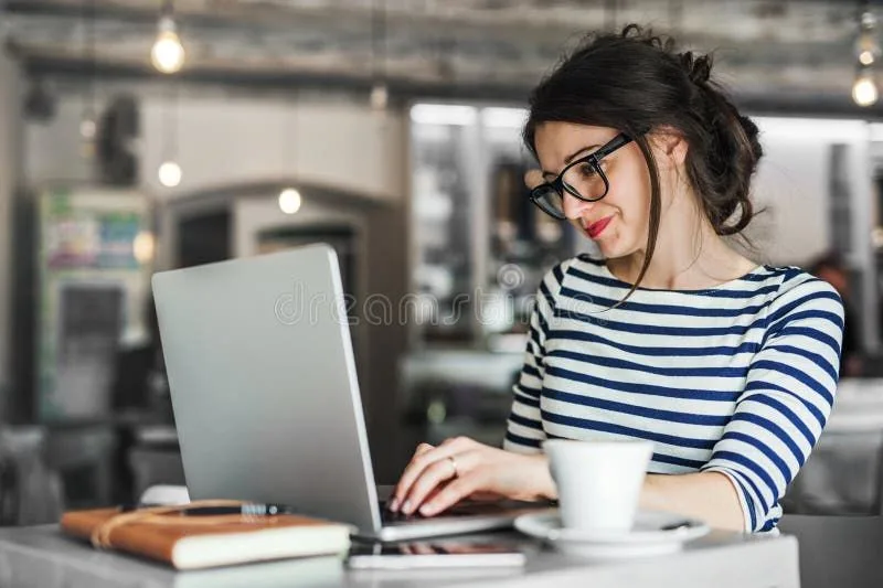 Human Virtual Assistants